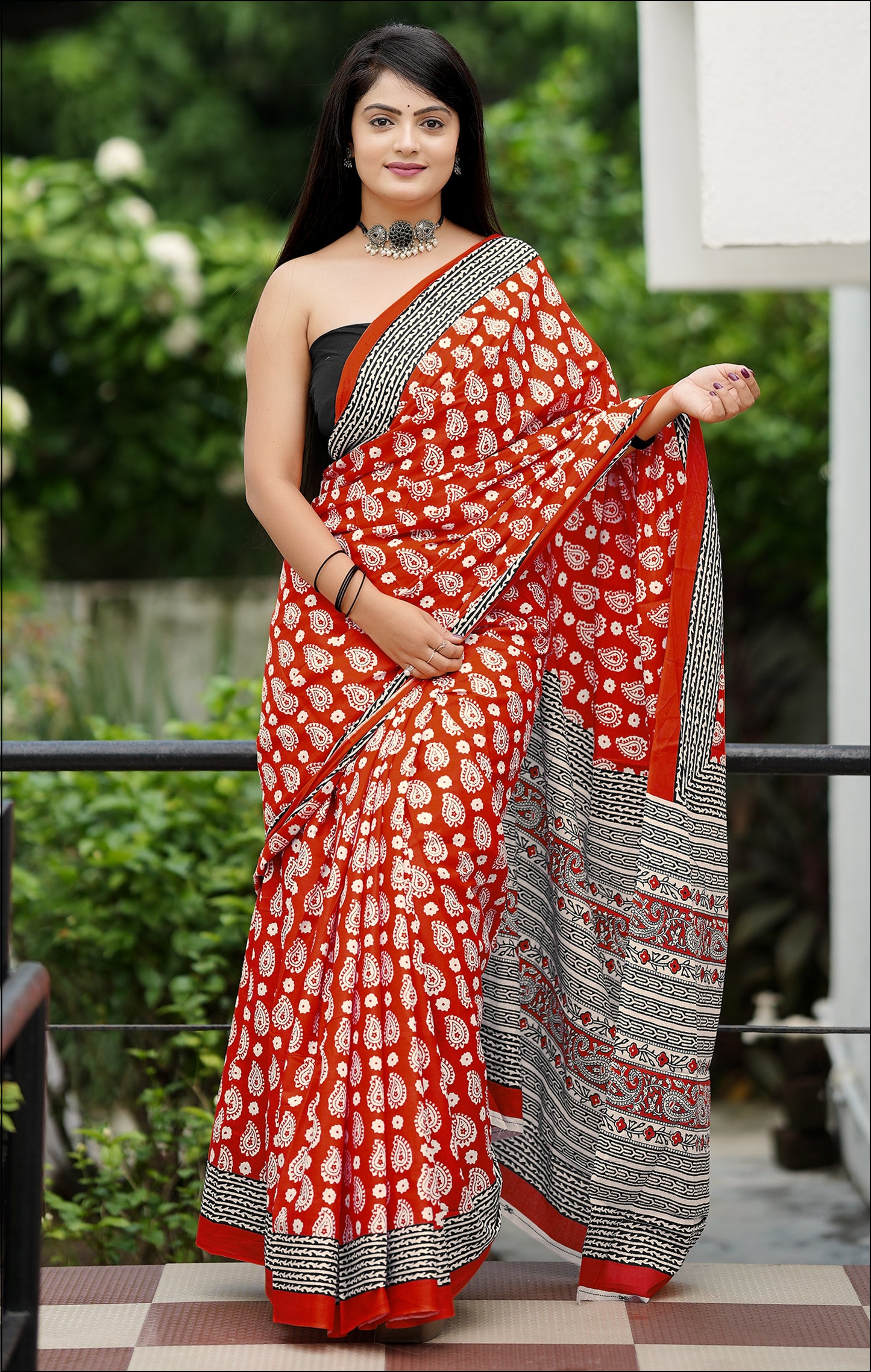 Red Cotton Mul Printed Saree