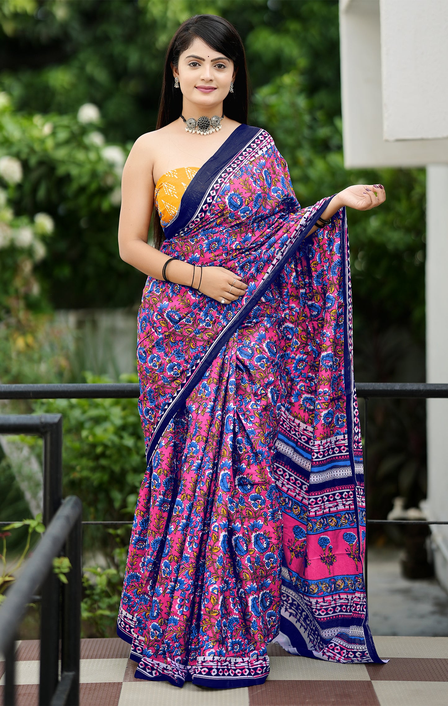 Graceful Purple Cotton Mul Printed Saree