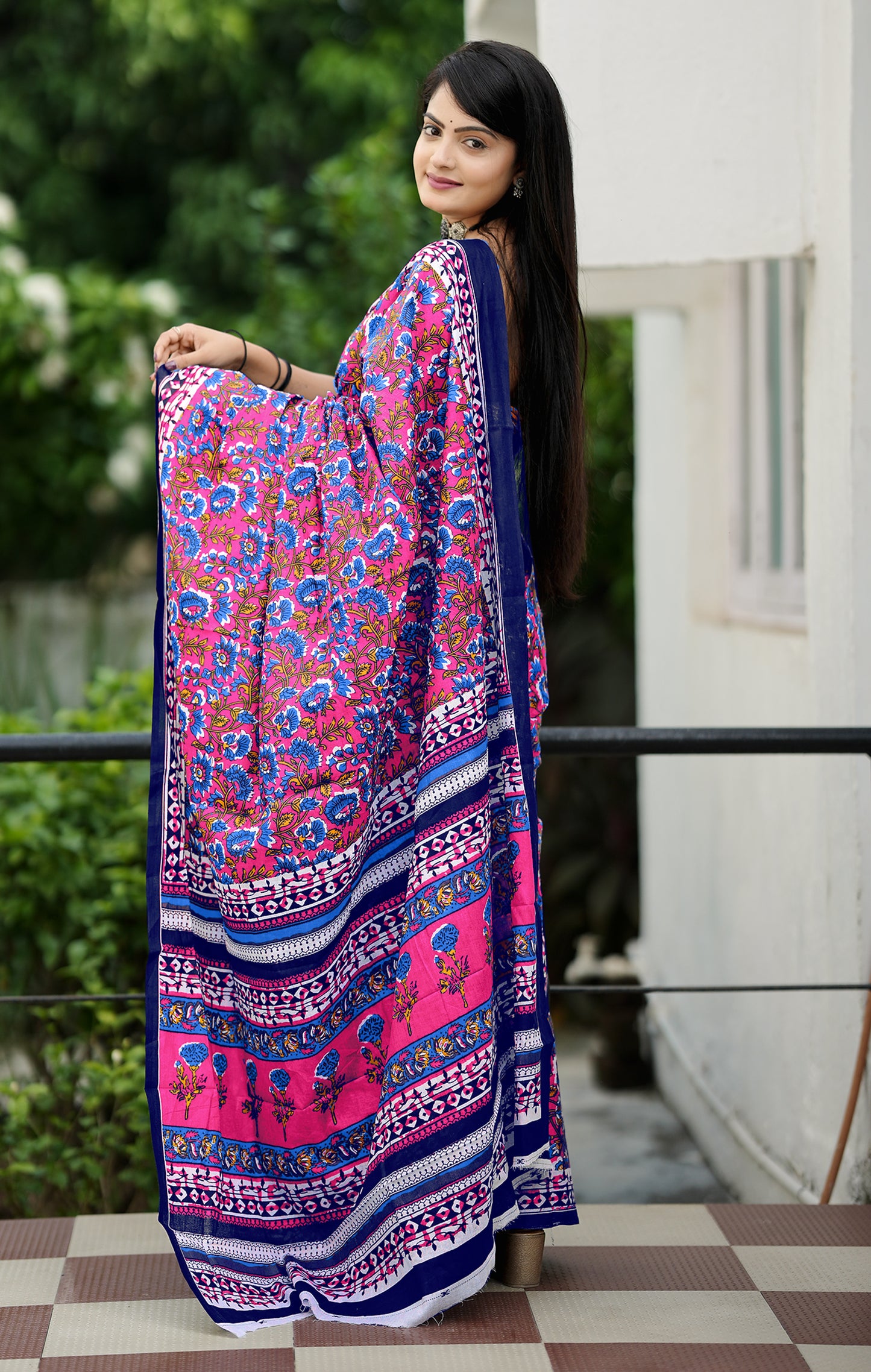 Graceful Purple Cotton Mul Printed Saree