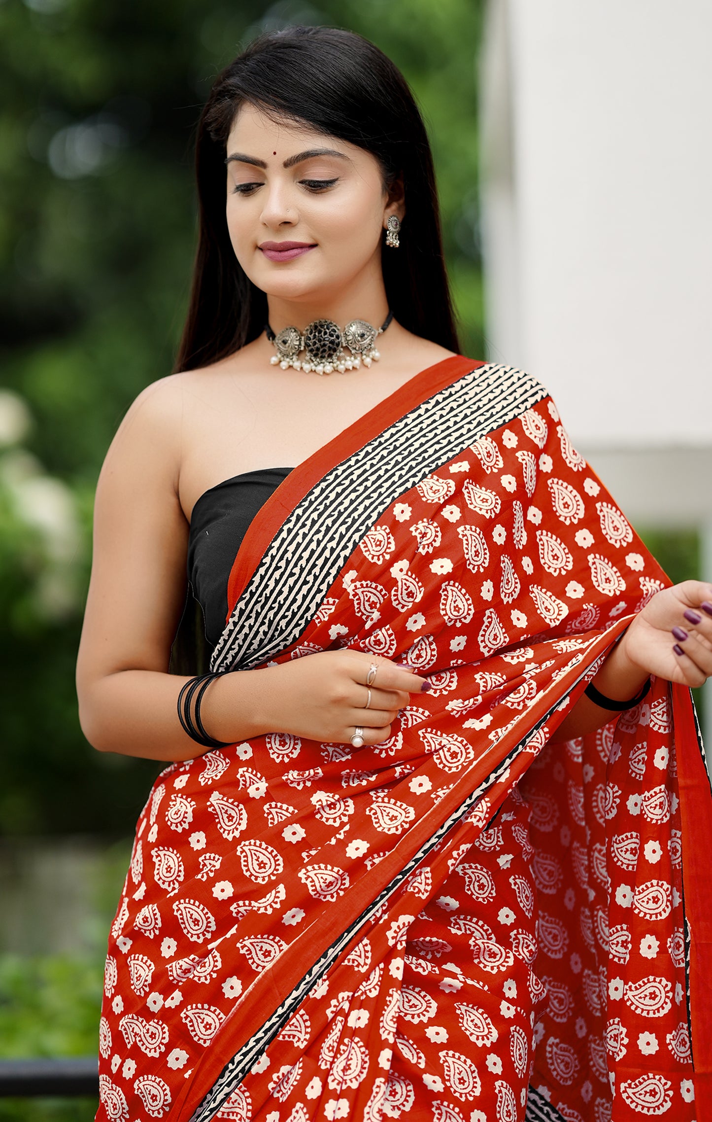 Red Cotton Mul Printed Saree