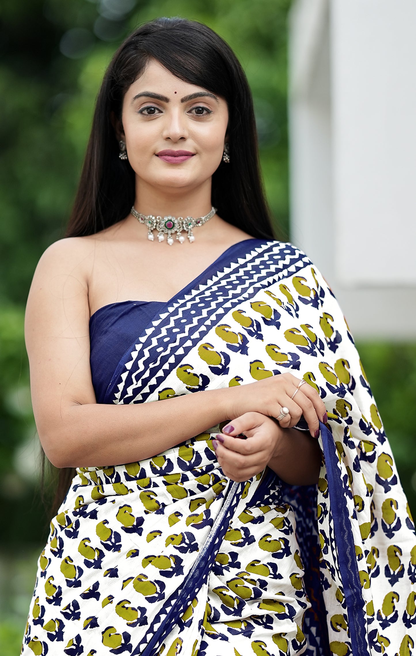 White-Blue Cotton Mul Printed Saree