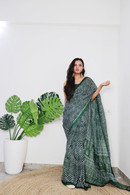 Dark Green Cotton Printed Saree