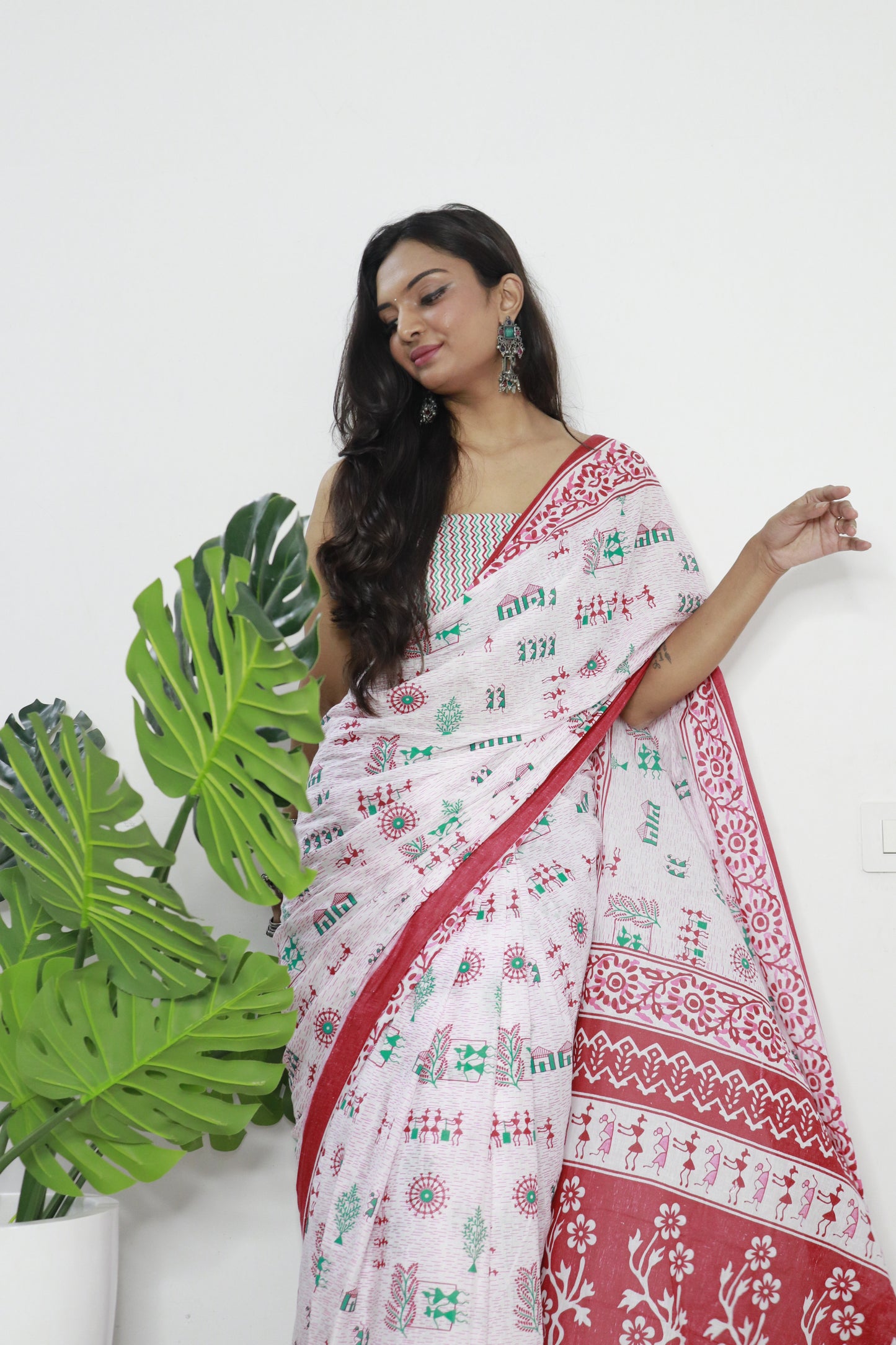 White-Red Cotton Printed Saree