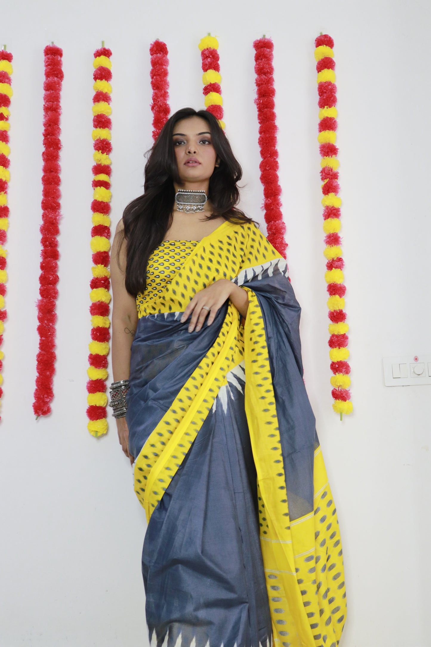 Grey-Yellow Cotton Mul Printed Saree