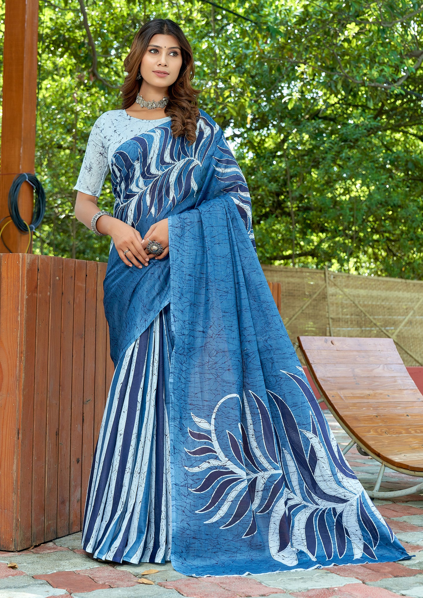 Luxurious Blue Cotton Mul Printed Saree