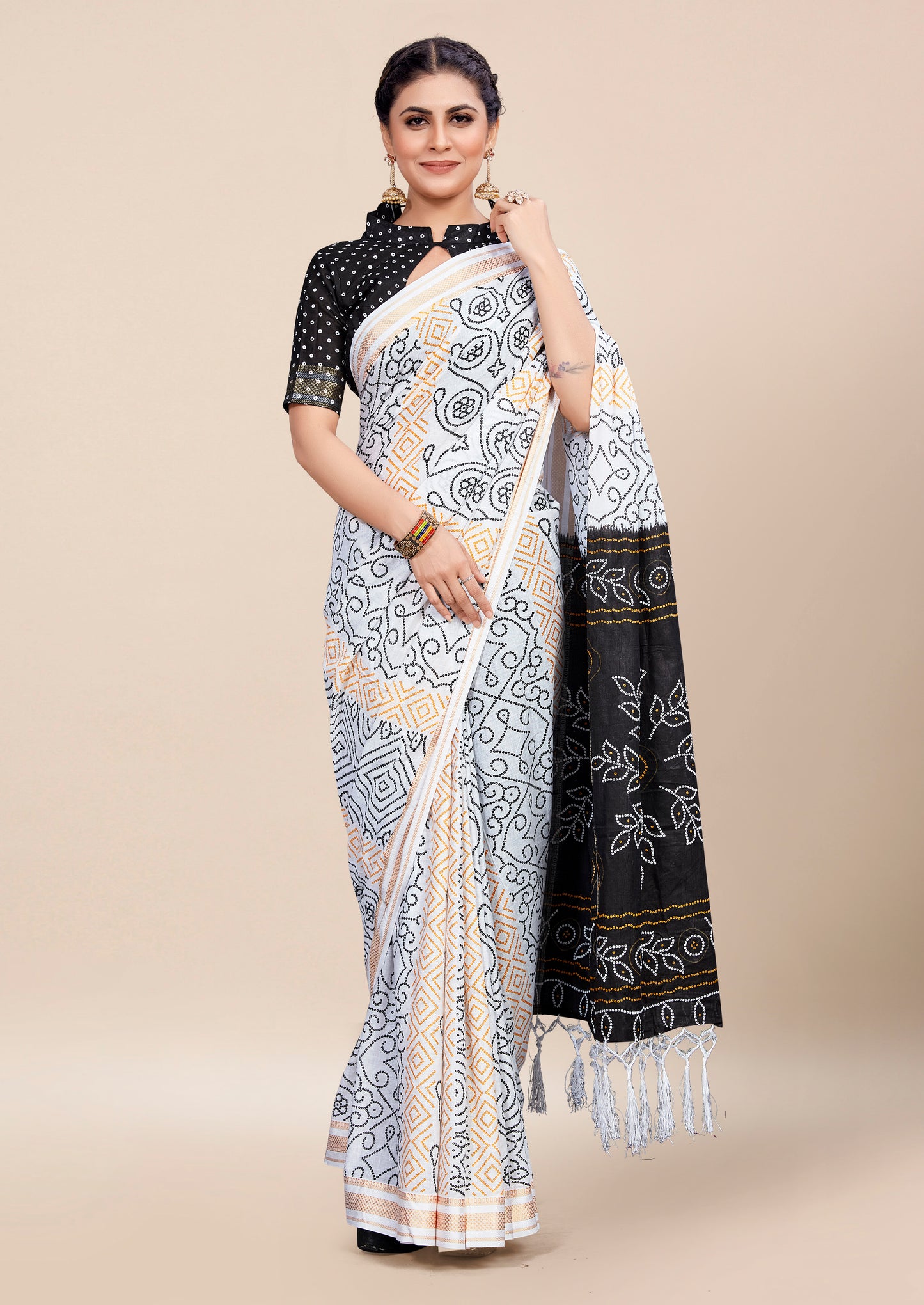 White-Black Cotton Mul Printed Saree