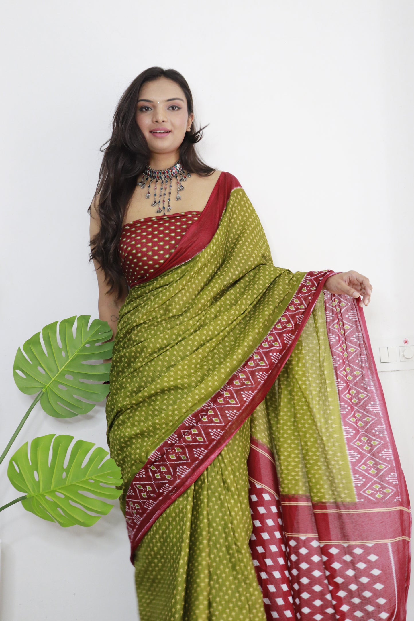 Maroon-Mehendi Cotton Printed Saree