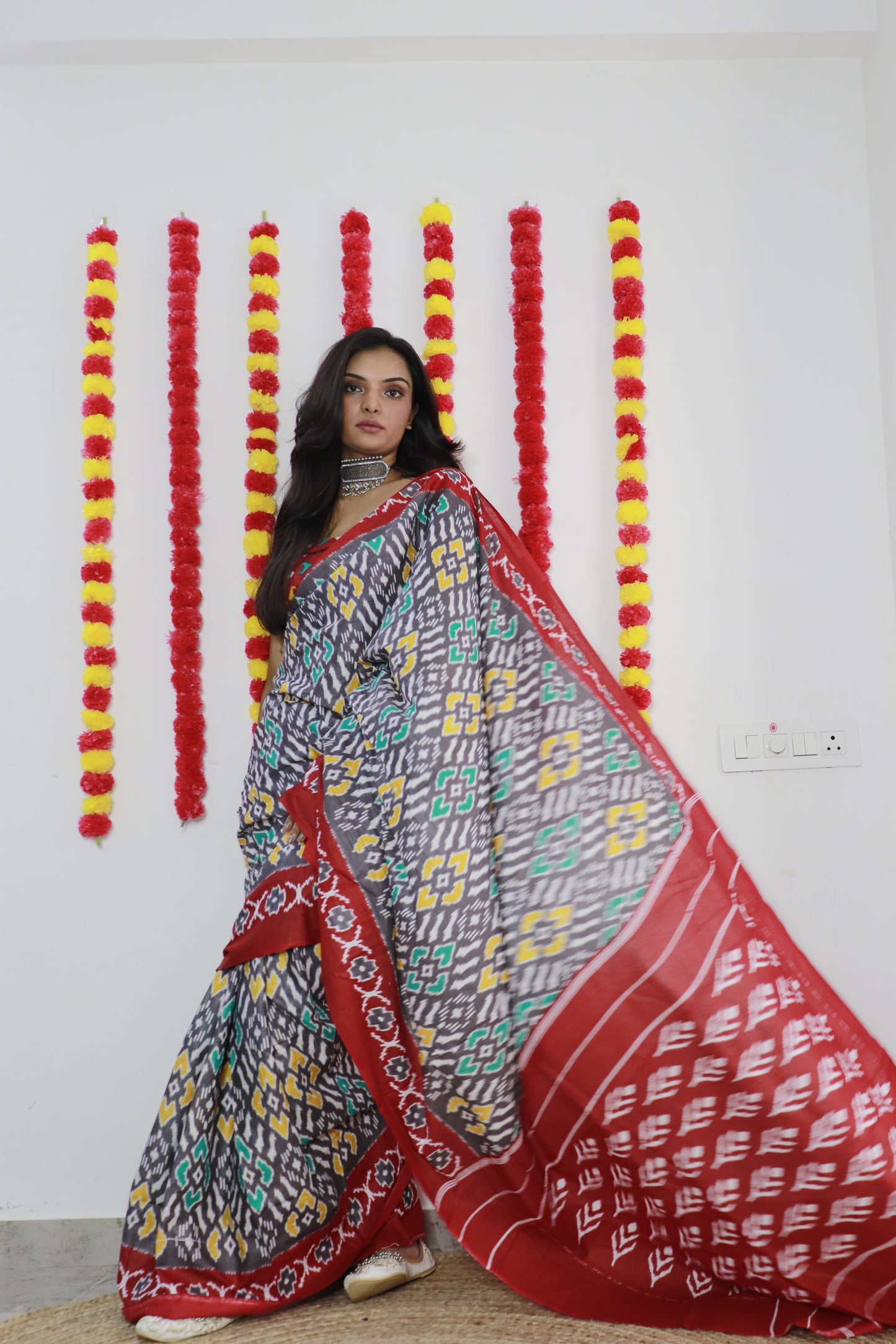 Grey-Marron Cotton Mul Printed Saree