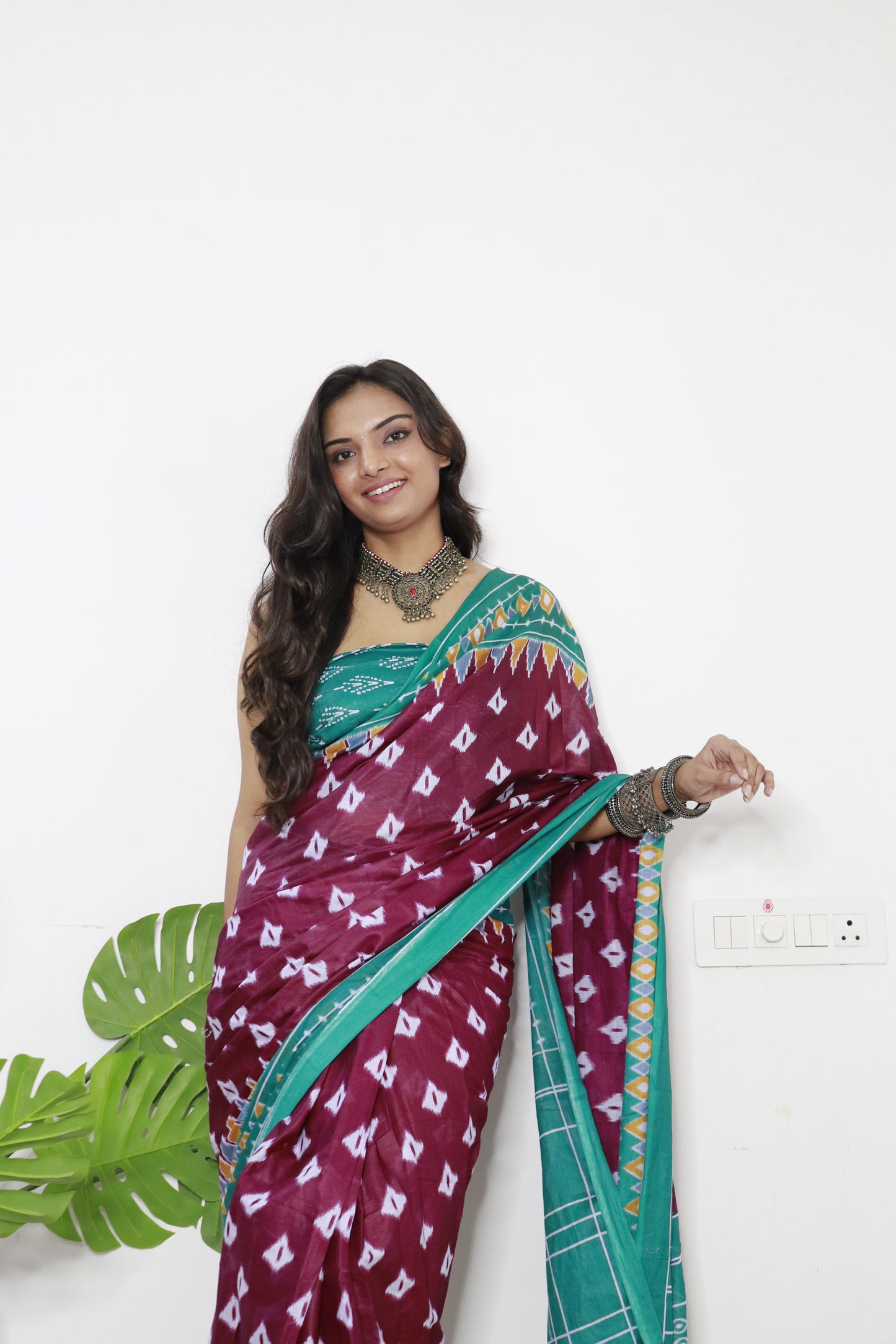 Wine-Teal Blue Cotton Printed Saree