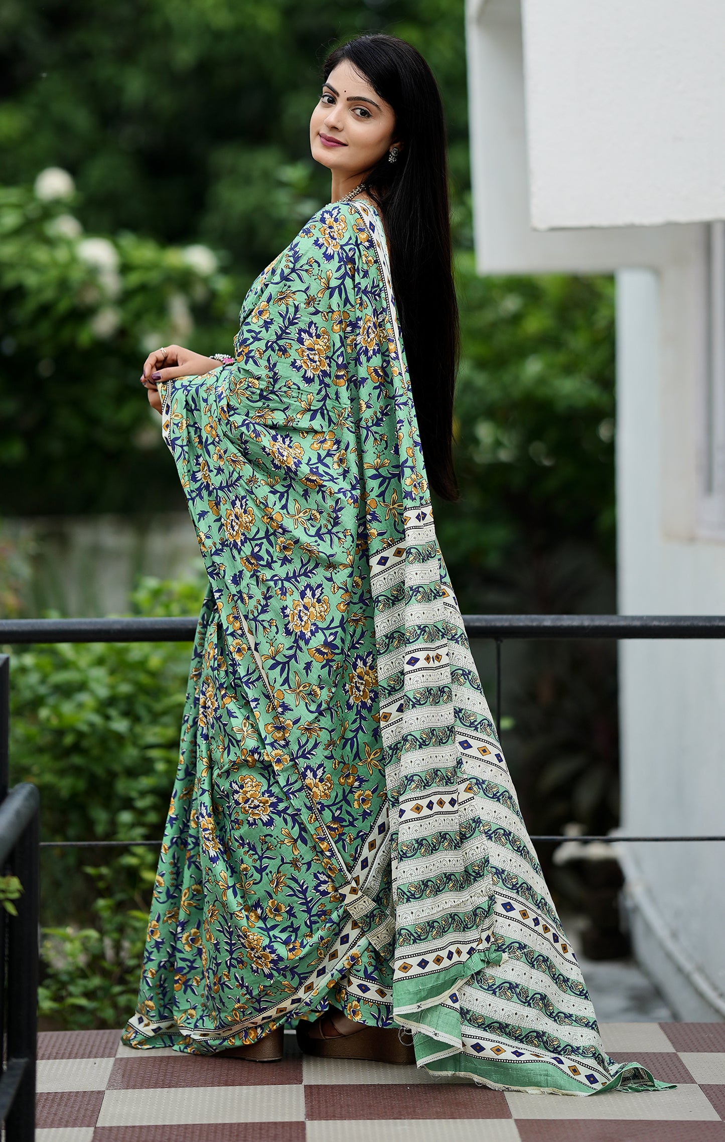 Green Cotton Mul Printed Saree