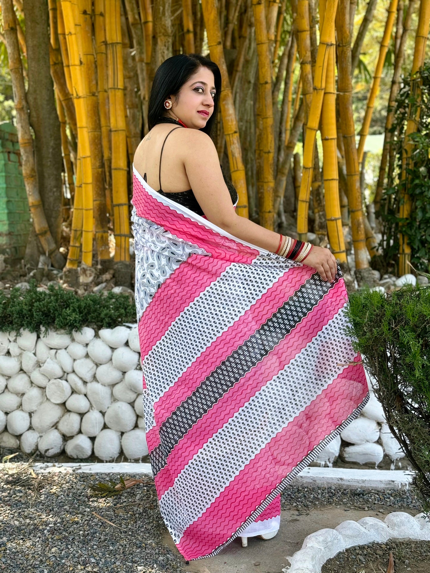 White-Pink Cotton Mul Printed Saree