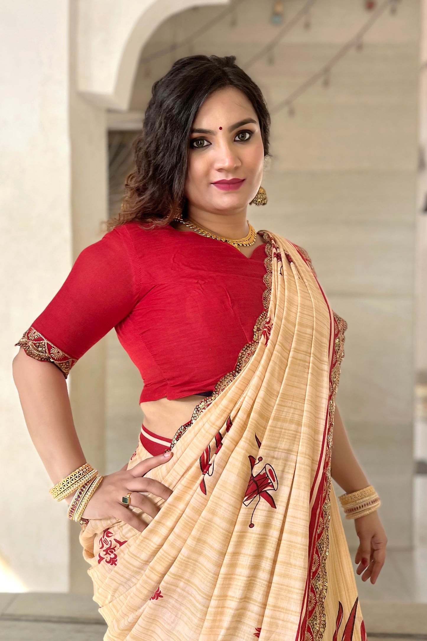 Creamy-Red Cotton Mul Printed Saree