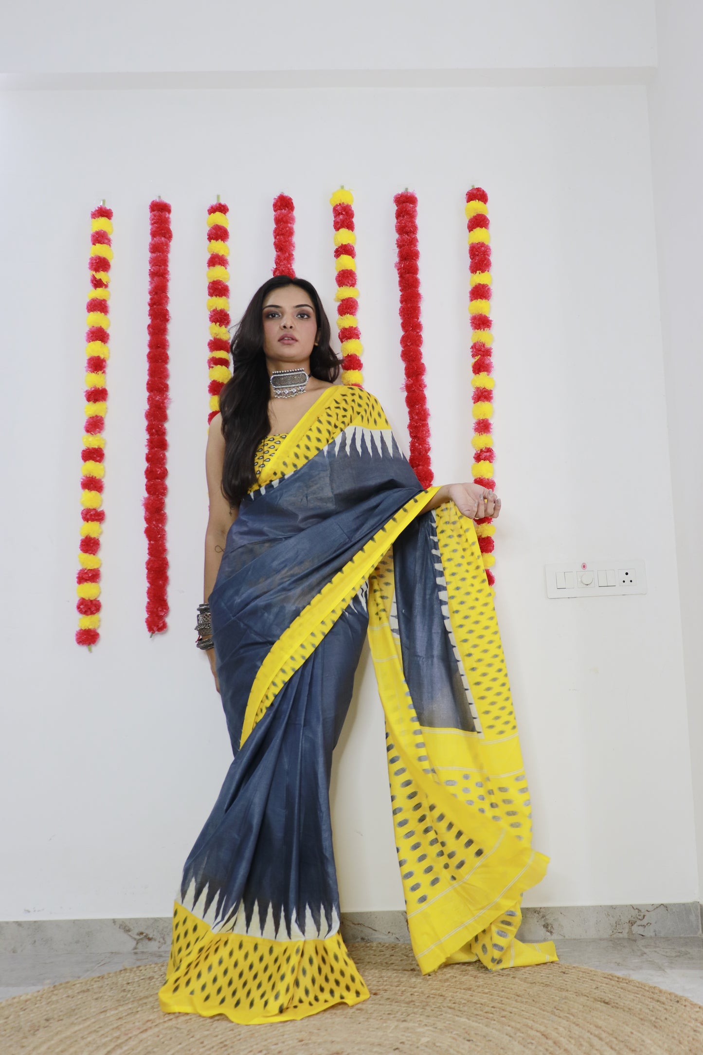 Grey-Yellow Cotton Mul Printed Saree