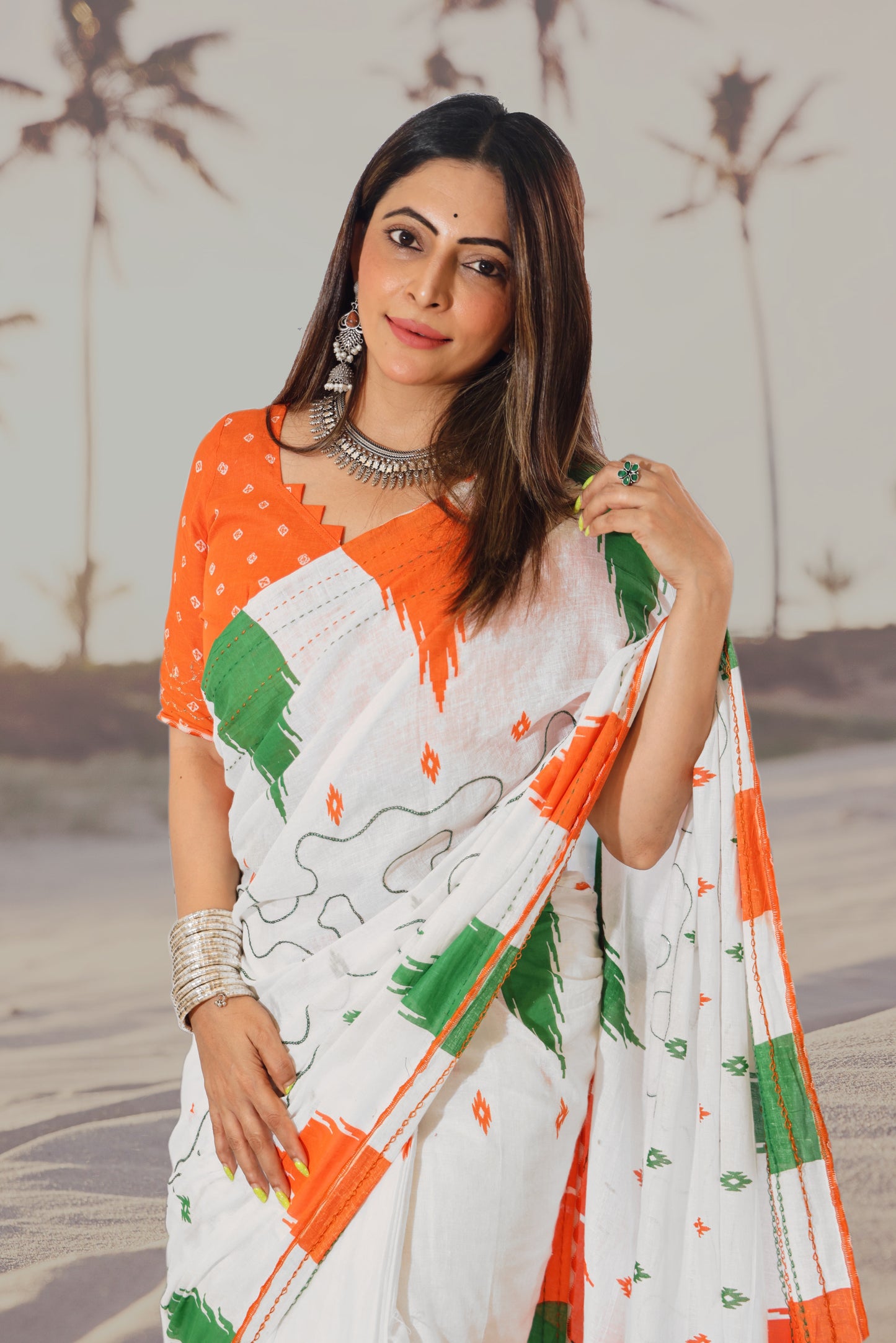 White Cotton Printed Saree