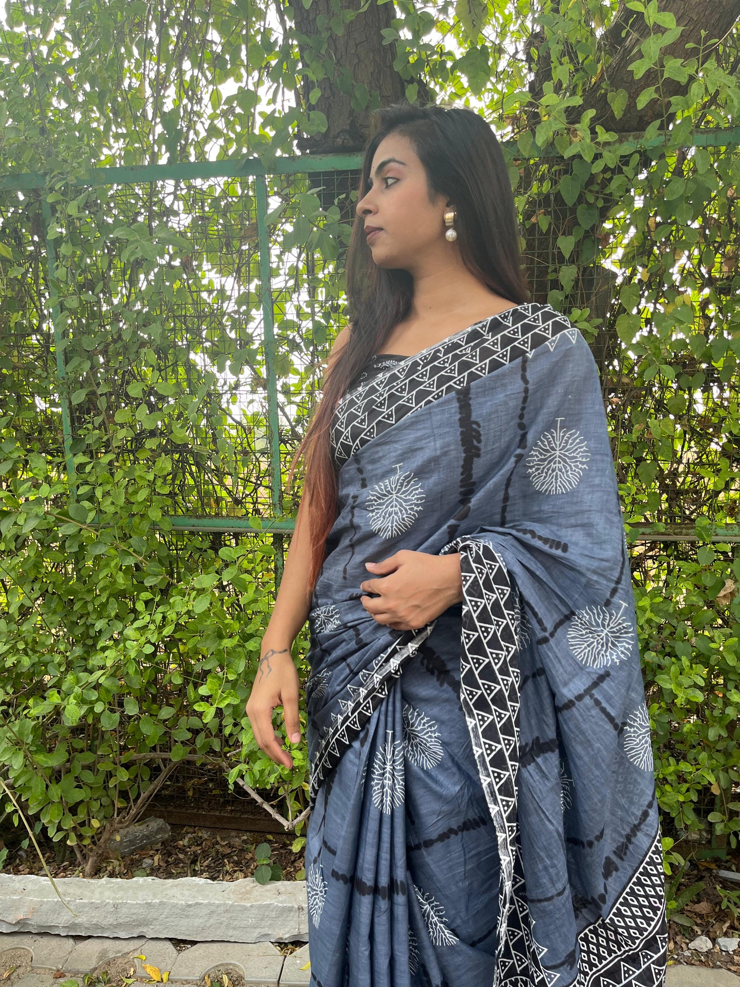 Grey Cotton Mul Printed Saree