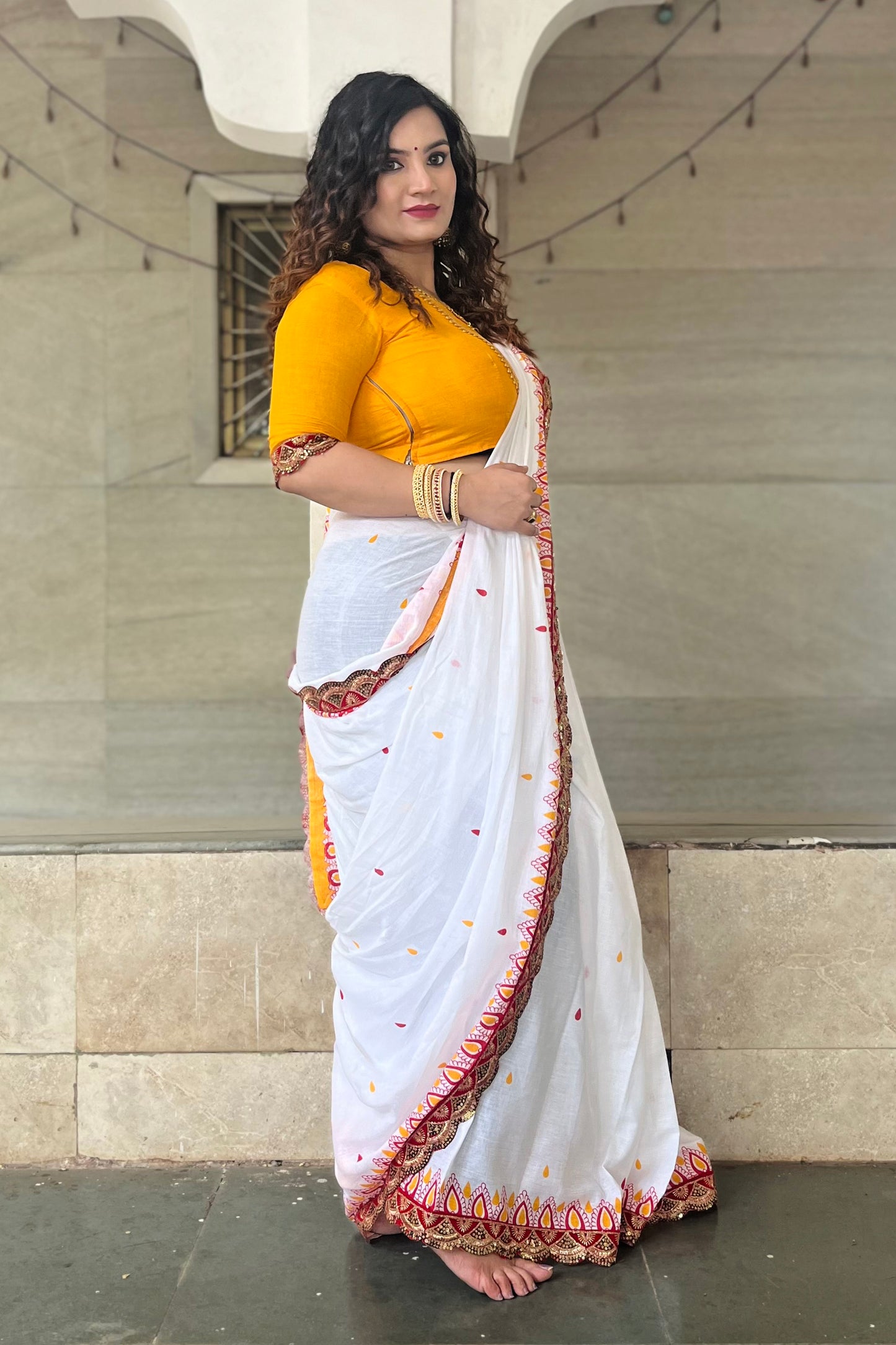 White-Yellow Cotton Mul Printed Saree