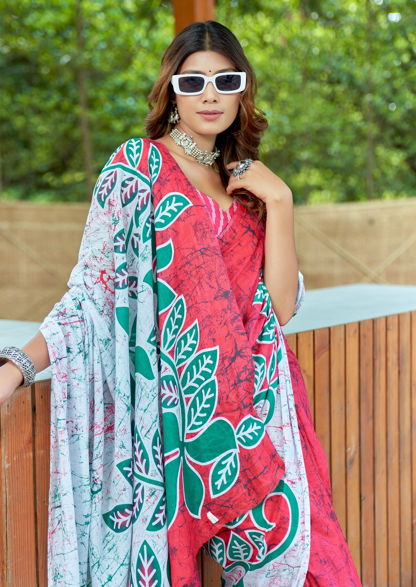 Red-White Cotton Mul Printed Saree