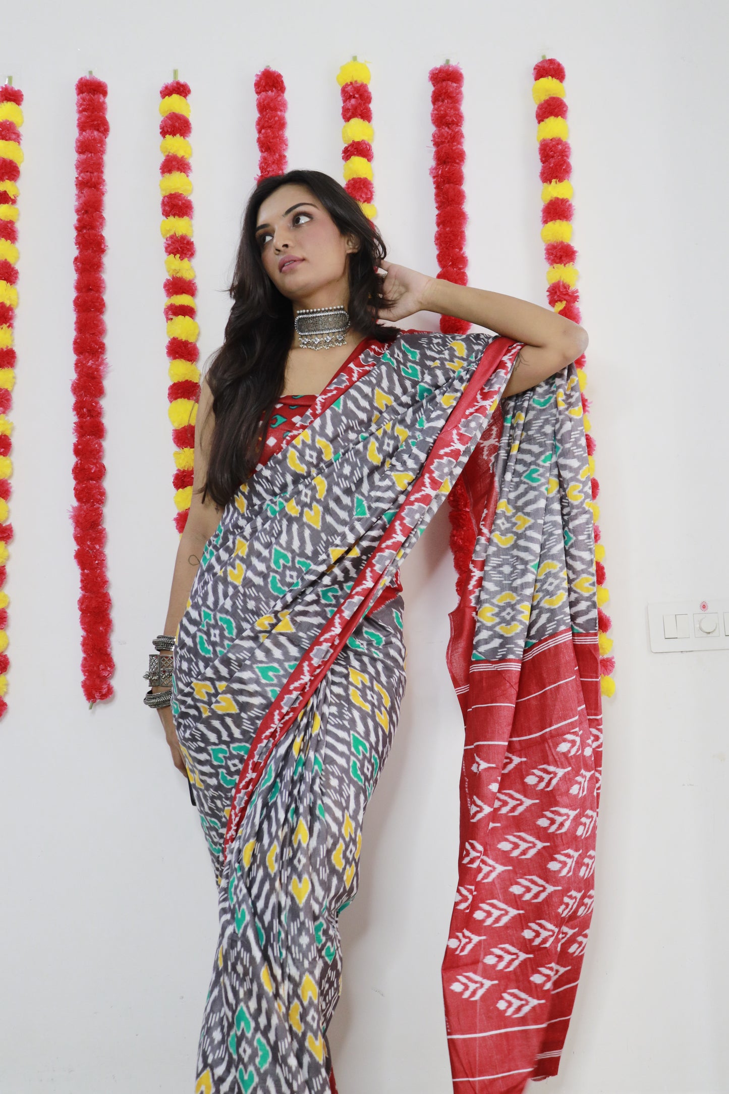 Grey-Marron Cotton Mul Printed Saree