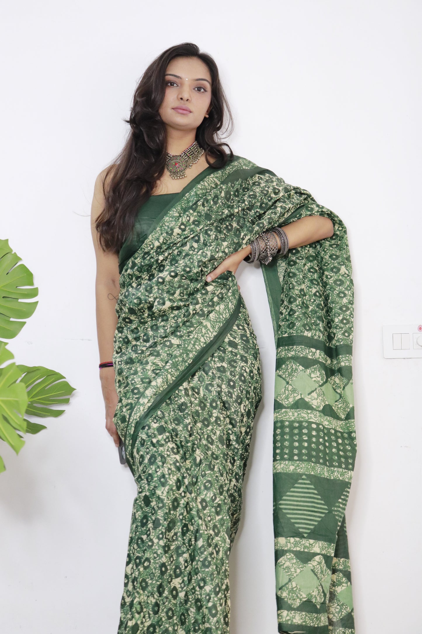 Dark Green Cotton Printed Saree