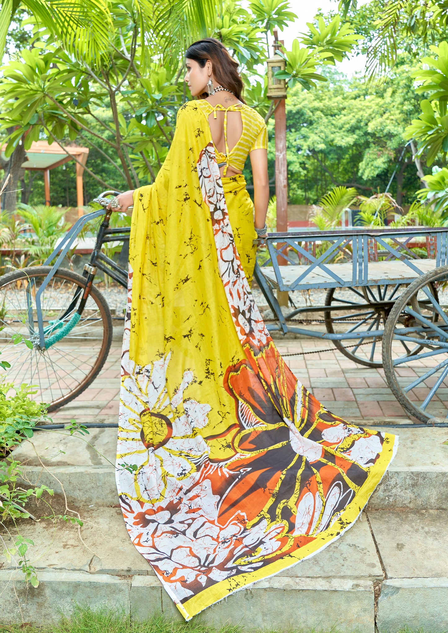 Yellow Cotton Mul Printed Saree