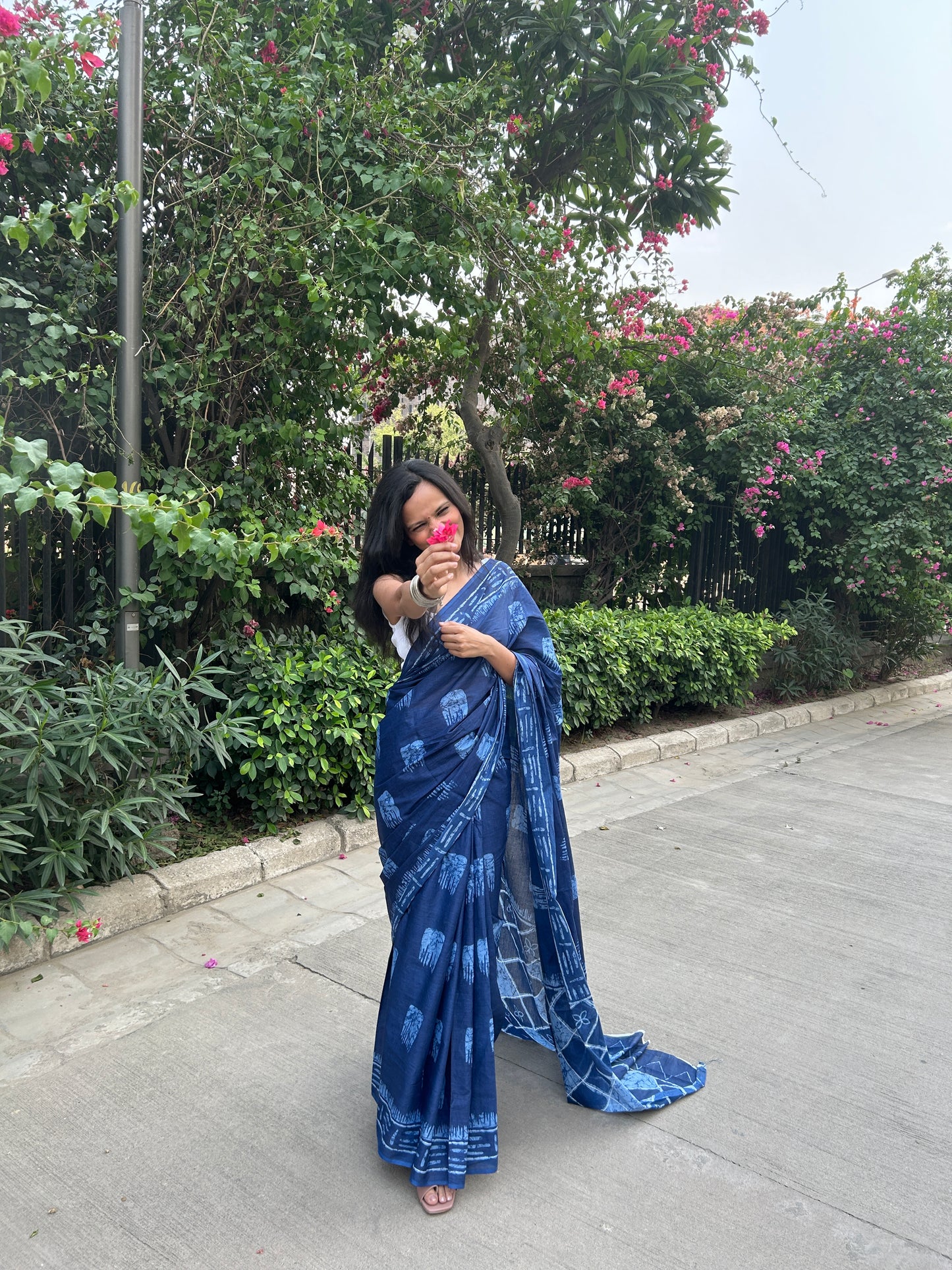 Graceful Blue Cotton Mul Printed Saree