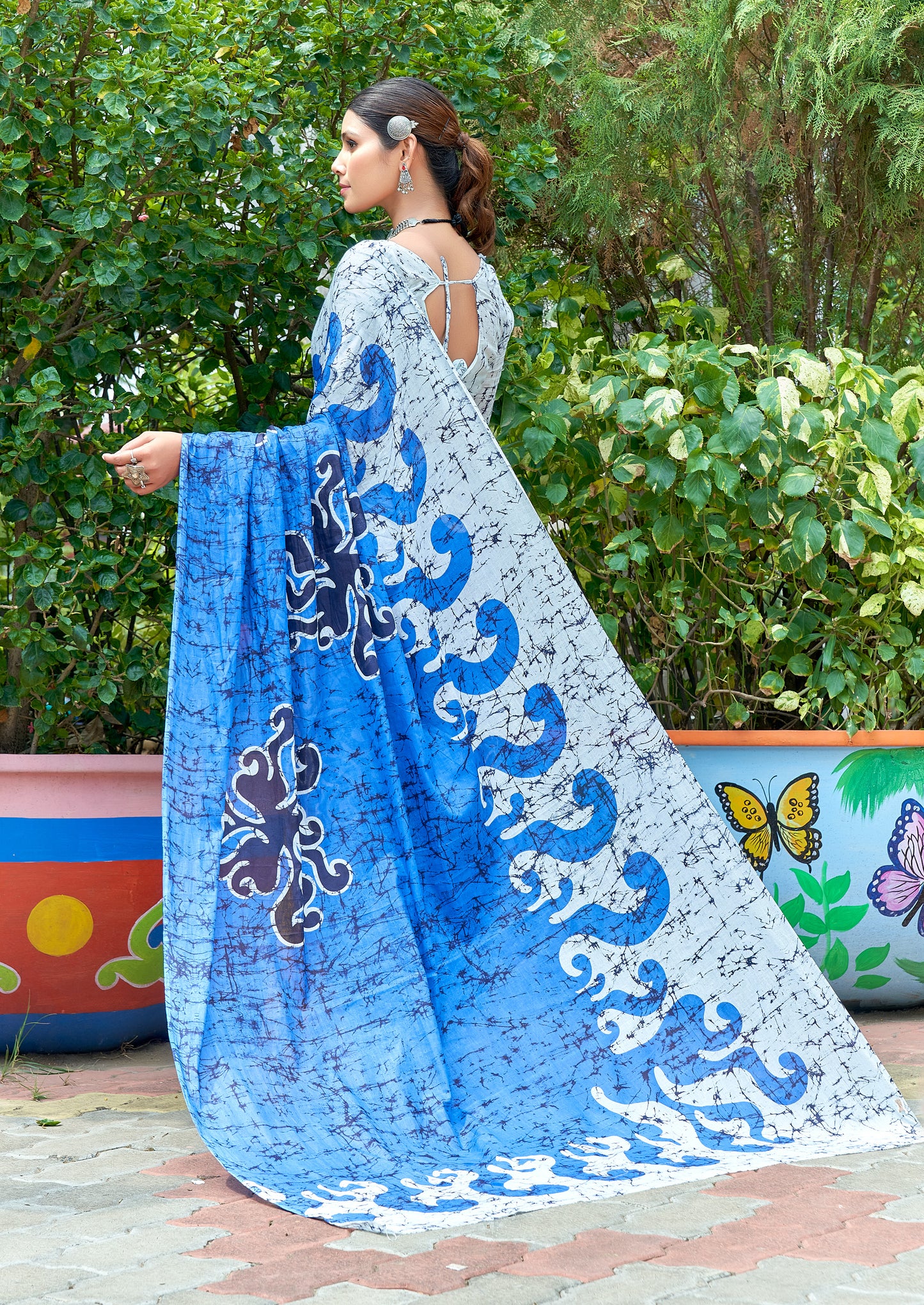 Graceful Sky Cotton Mul Printed Saree