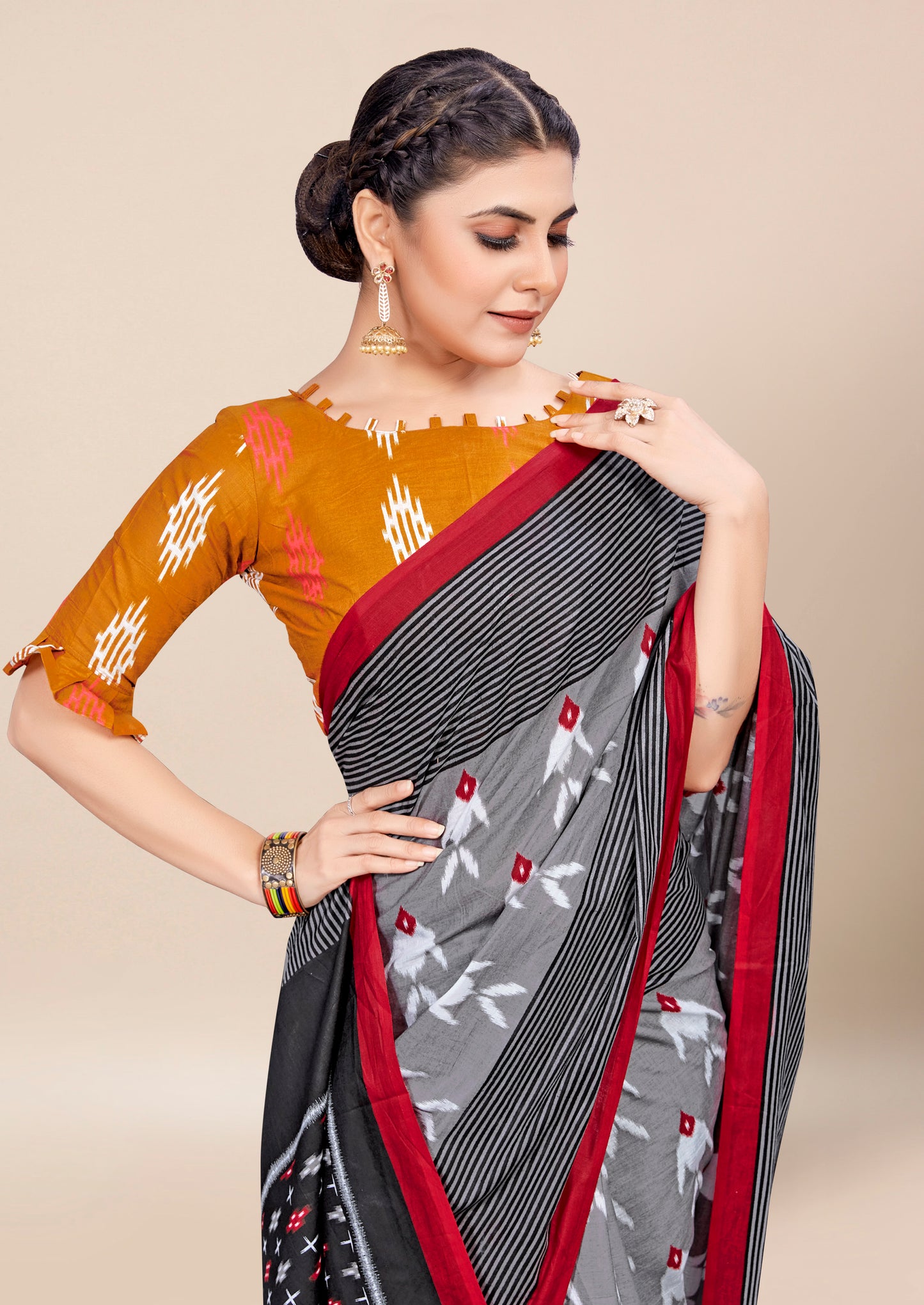 Black-Grey Cotton Mul Printed Saree