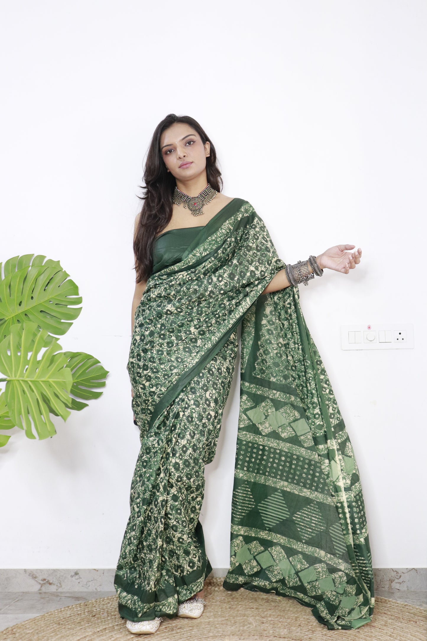 Dark Green Cotton Printed Saree