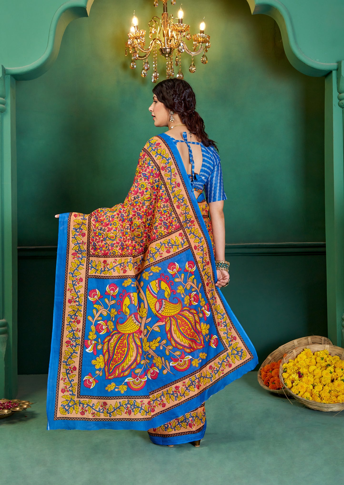 Graceful Cotton Mul Printed Saree