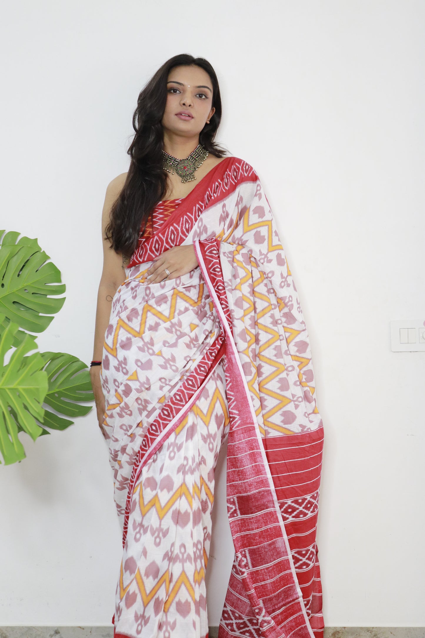 Red-White Cotton Printed Saree