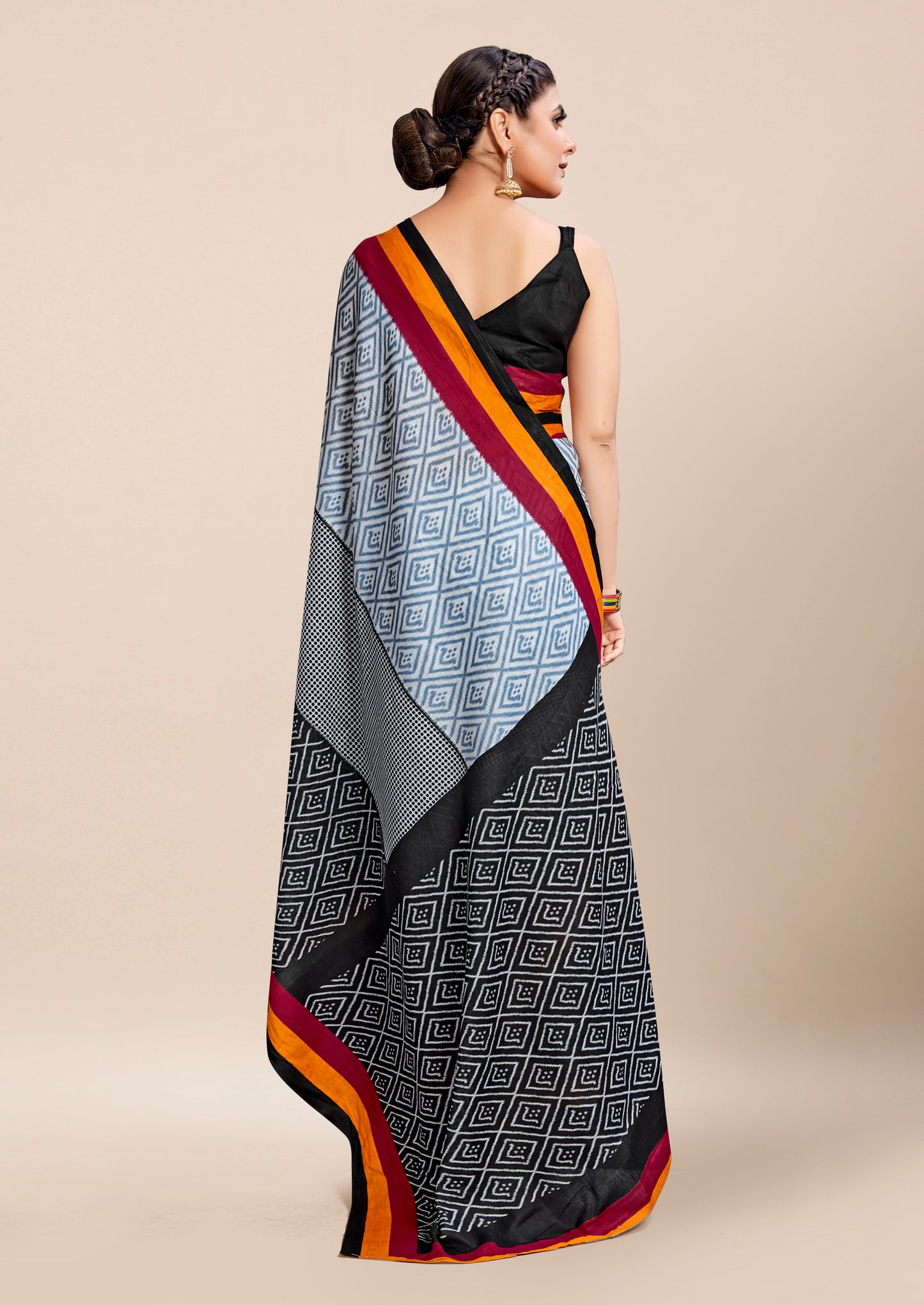 Black-Grey Cotton Mul Printed Saree